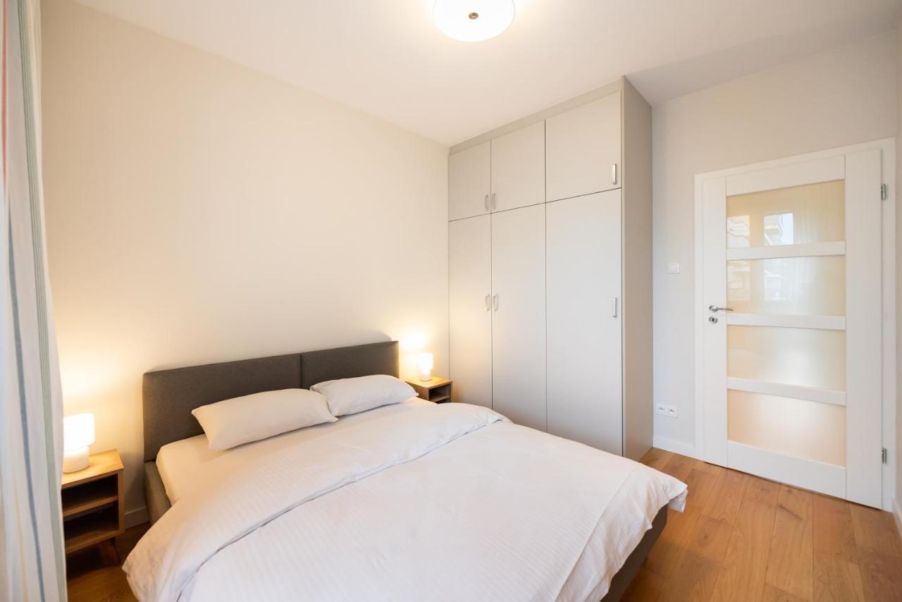 Sokratesa Estate Ideal Apartment Varšava Exteriér fotografie