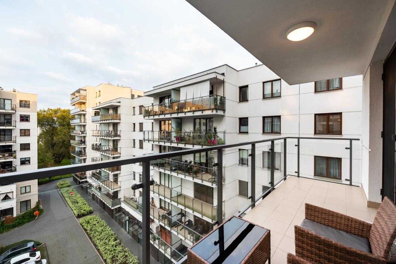 Sokratesa Estate Ideal Apartment Varšava Exteriér fotografie