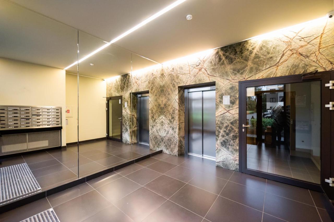 Sokratesa Estate Ideal Apartment Varšava Exteriér fotografie